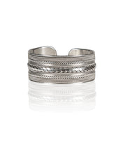 Load image into Gallery viewer, Silver Plated Rope Cuff