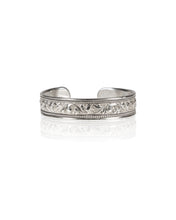 Load image into Gallery viewer, Braided Leaf Silver Cuff

